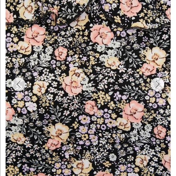 Floral Crop Top - Picture 4 of 4